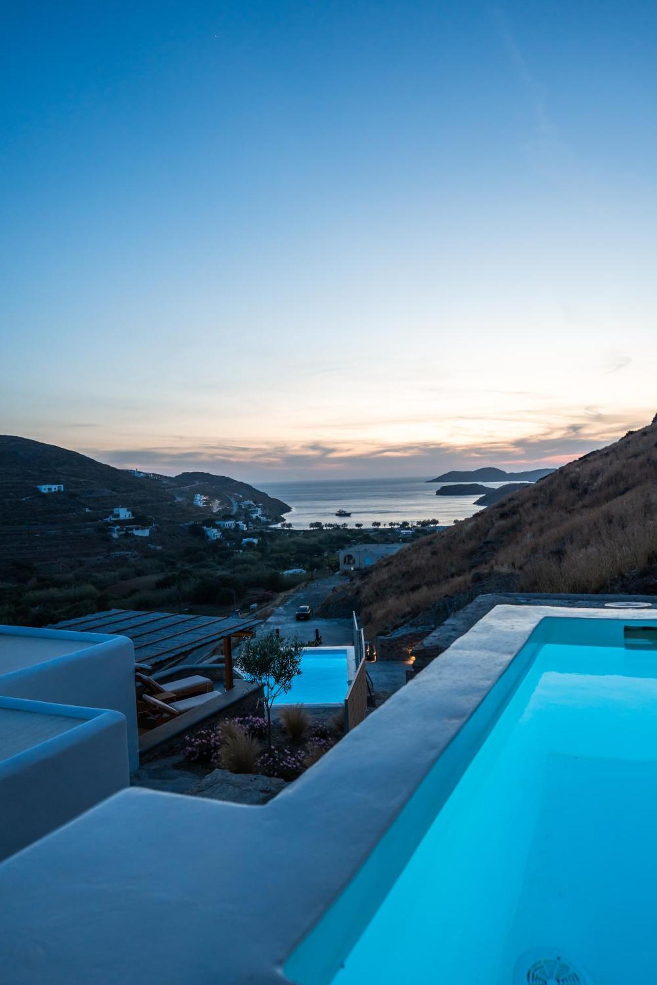 Epithea Suites Kythnos 5 Με Ιδιωτική Πισίνα エクステリア 写真