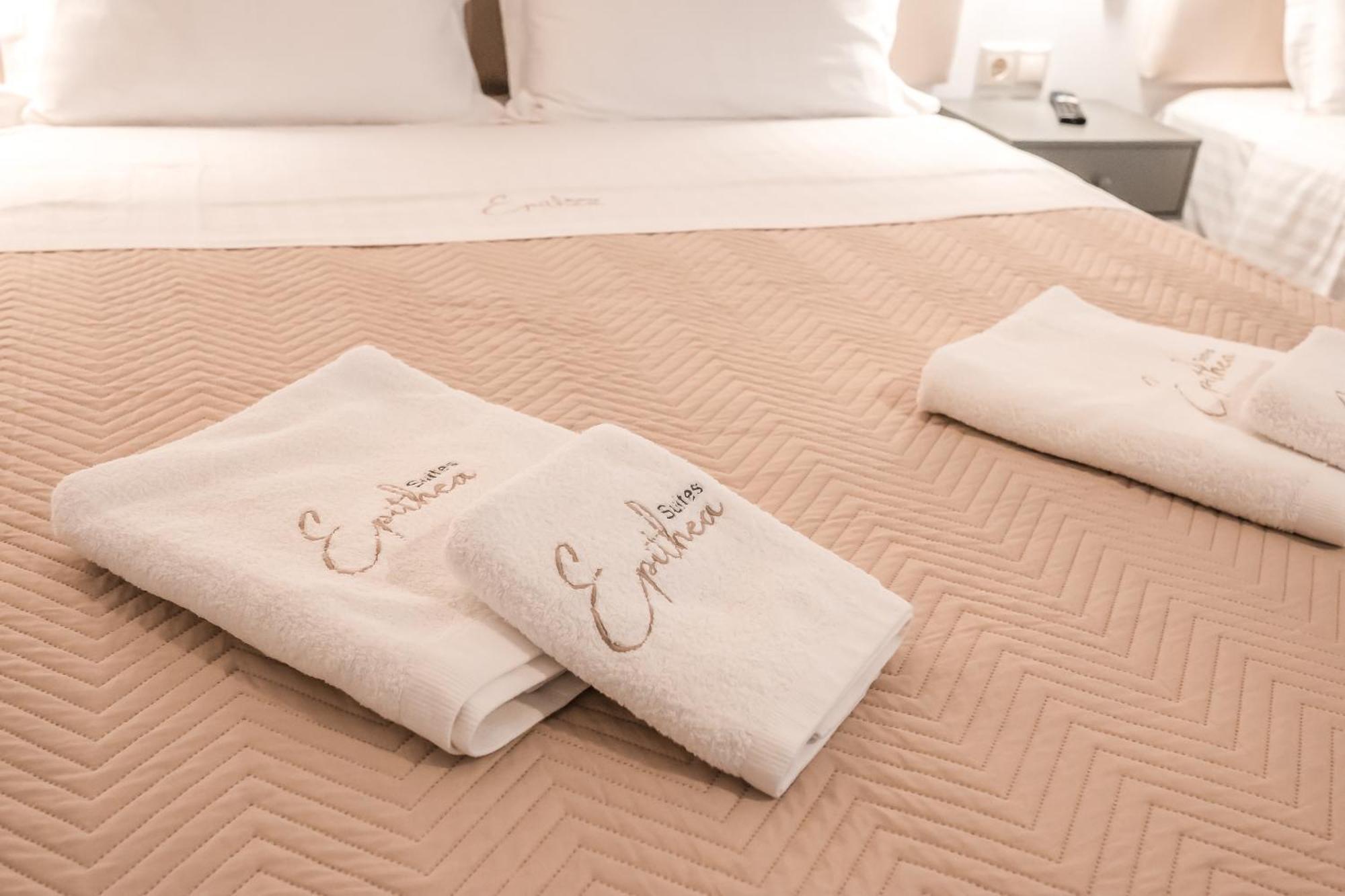 Epithea Suites Kythnos 5 Με Ιδιωτική Πισίνα エクステリア 写真